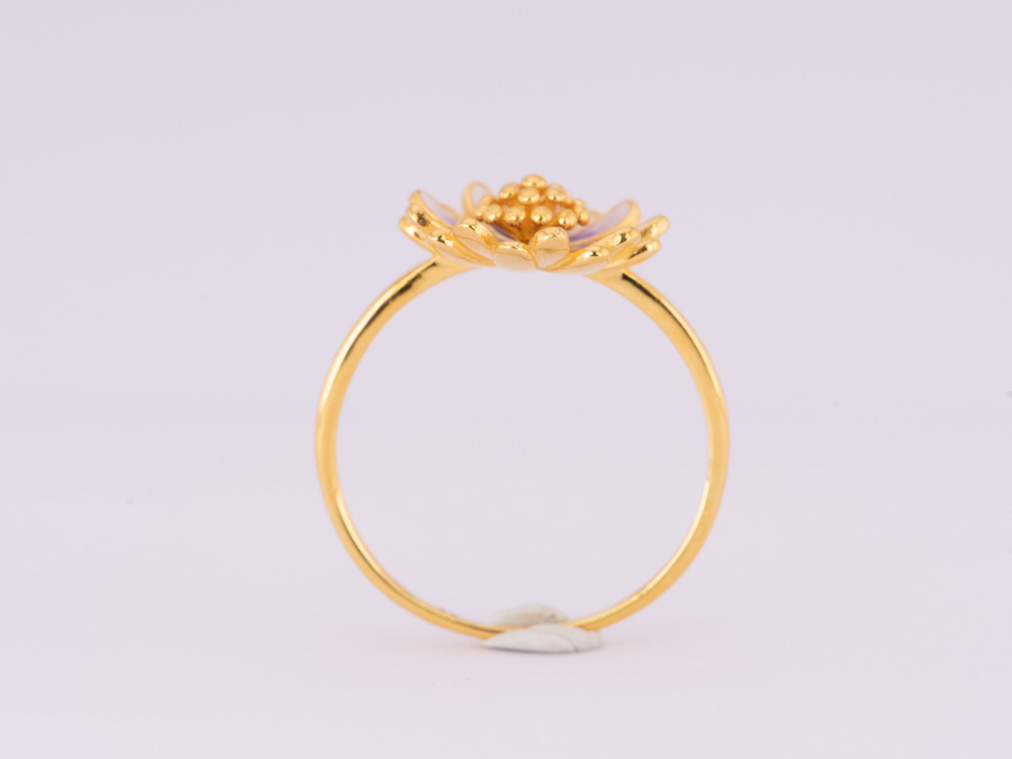 22k Fancy 2 Tone Light Weight Ring - RiLg15156 - 22k Gold Ladies Fancy Ring  designed with filigree work in combination with diamond cuts in two tone