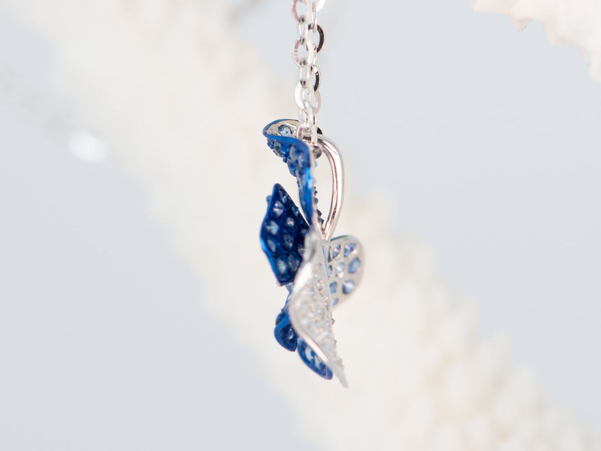 18K Gold Floral Pendant Diamond Pave Light Weight R4518 Aurora Designer