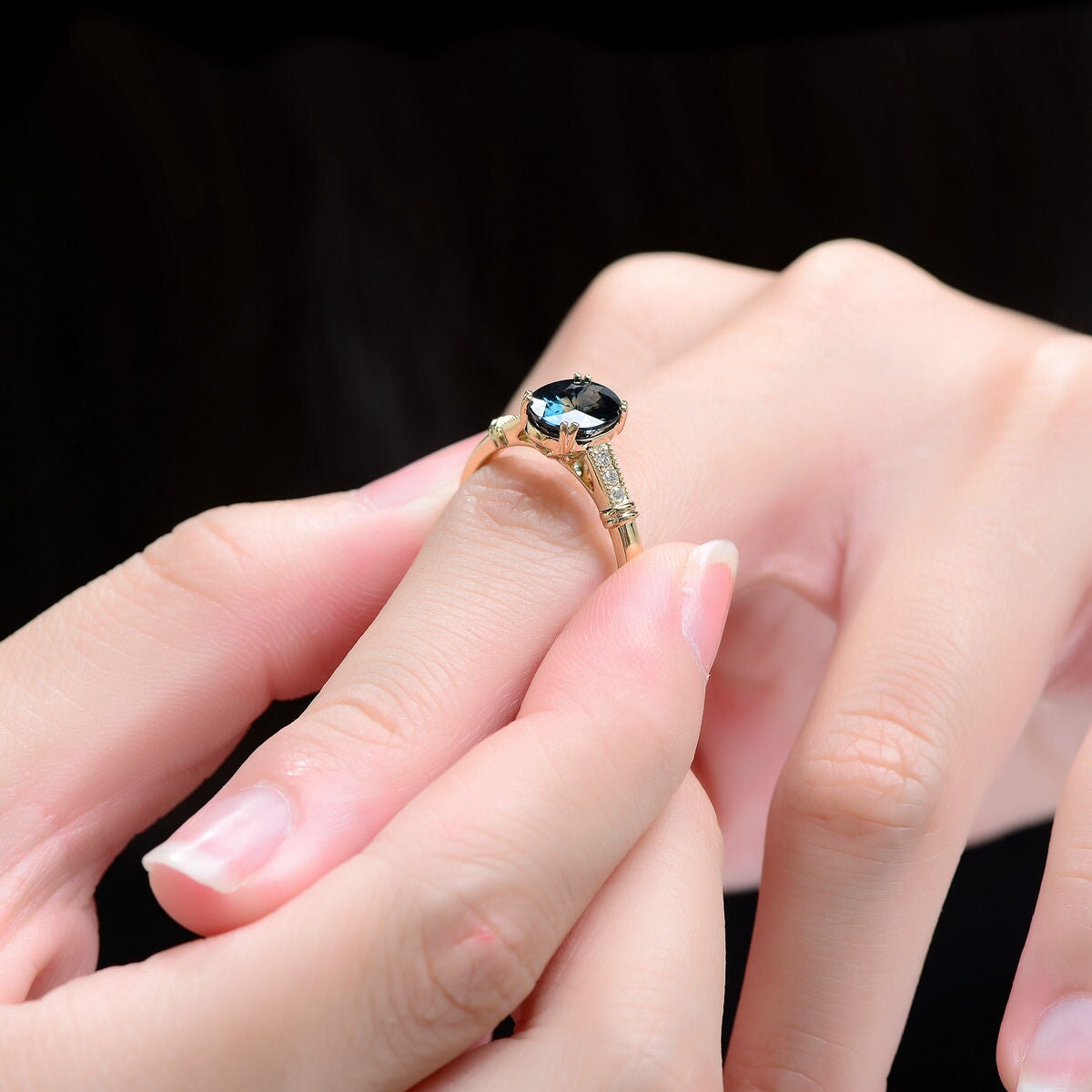 1.82ct Teal Sapphire Vintage Inspired Engagement Ring 14K Gold R6660 Aurora Designer