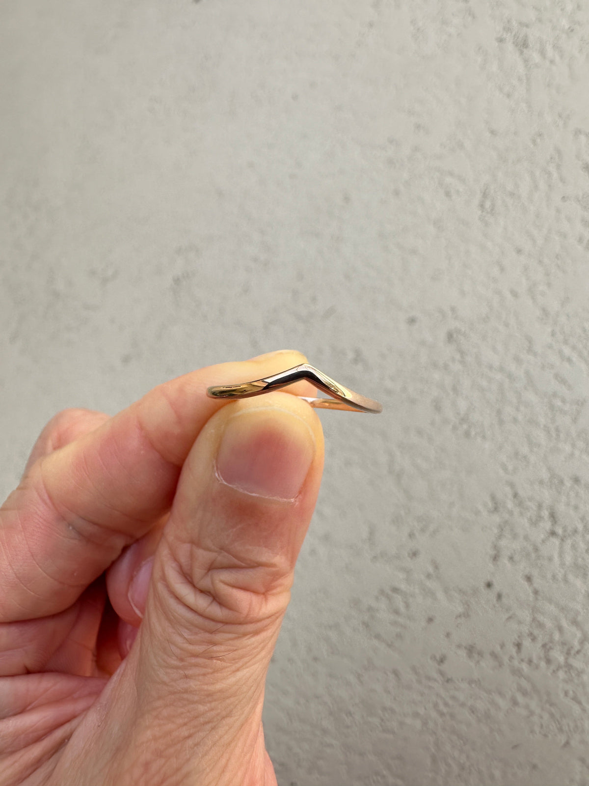 1.5mm Wide Plain Gold Curve Wedding Band 14K Rose Gold AD1959 Closeout
