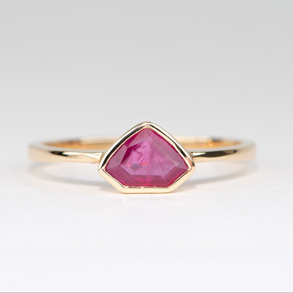 Diamond Shape Rosecut Ruby Bezel Set 14K Yellow Gold Engagement Ring Wedding Band AD1291 Aurora Designer