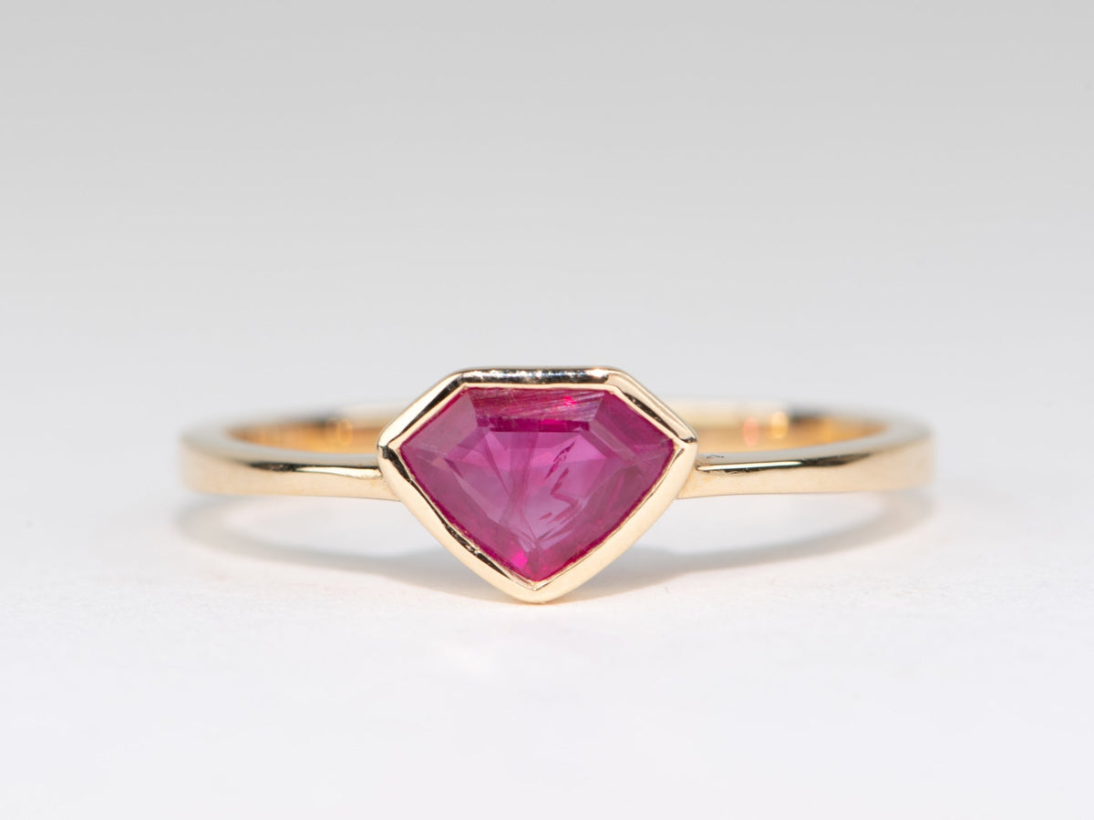 Diamond Shape Rosecut Ruby Bezel Set 14K Yellow Gold Engagement Ring Wedding Band AD1291 Aurora Designer