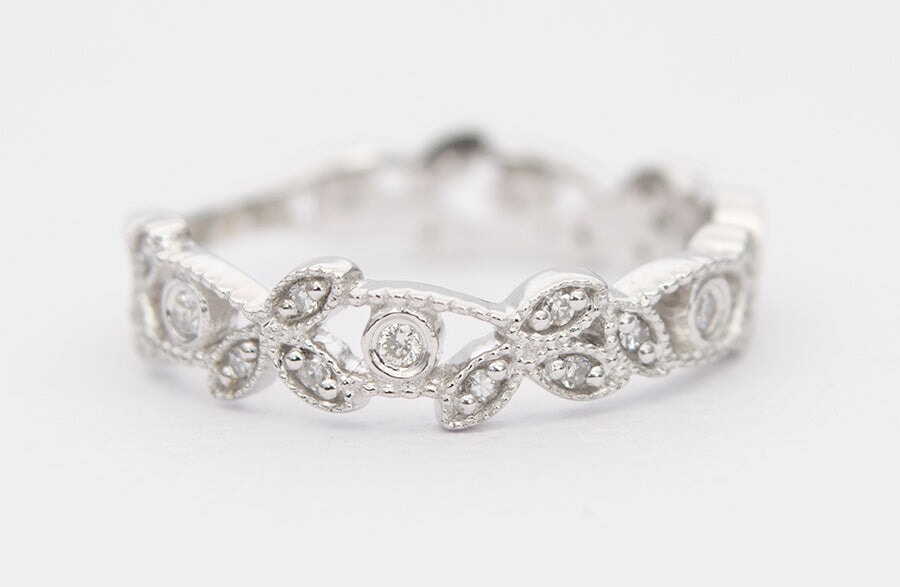 Vintage Diamond Ring with Milgrain Details 18K White Gold AD1296 Aurora Designer