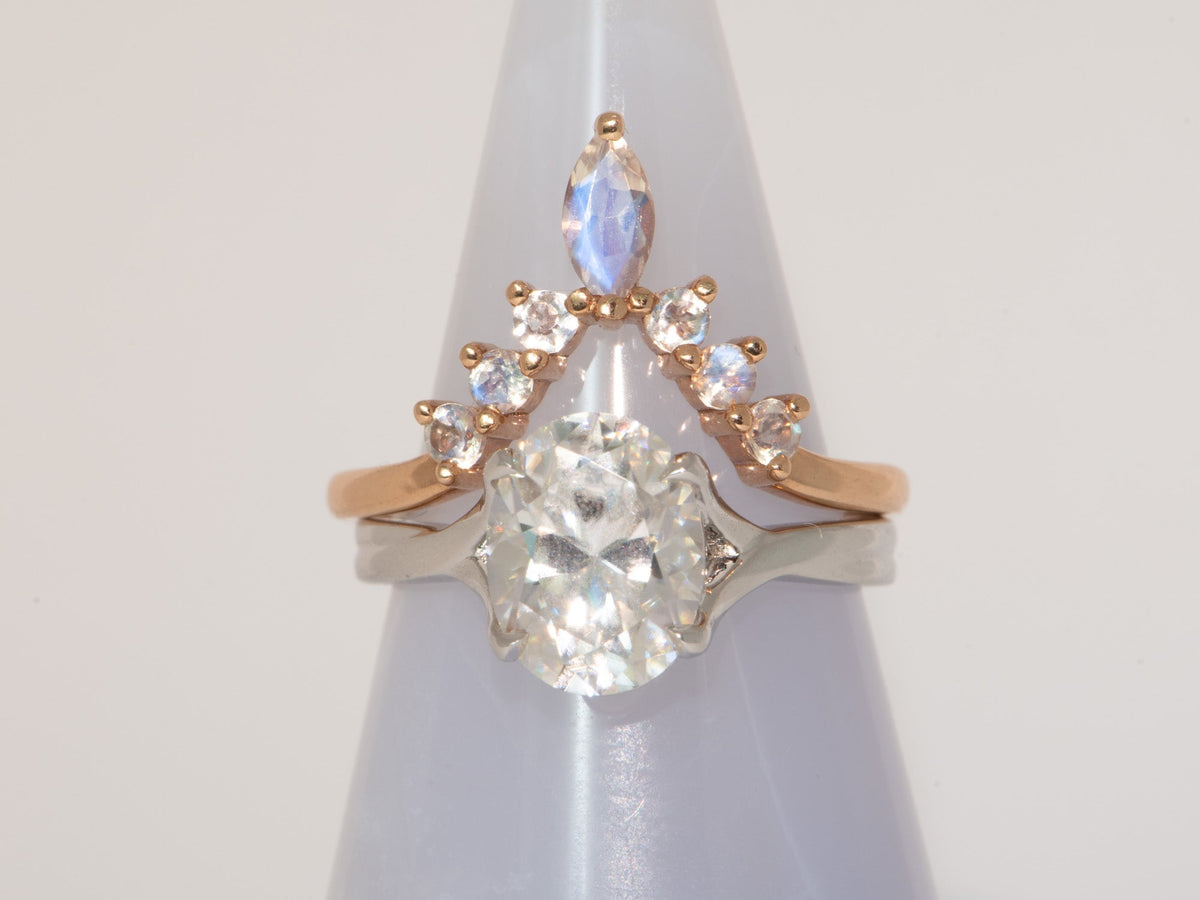9*7mm Oval Moissanite Engagement Ring 14K Gold 4-Prong Solitaire AD1711 Aurora Designer