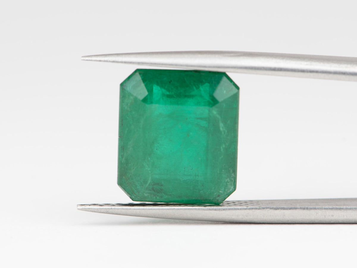 8.35ct Rectangle Shape Emerald, 12.7x11.2x7.3 EM01 Aurora Designer