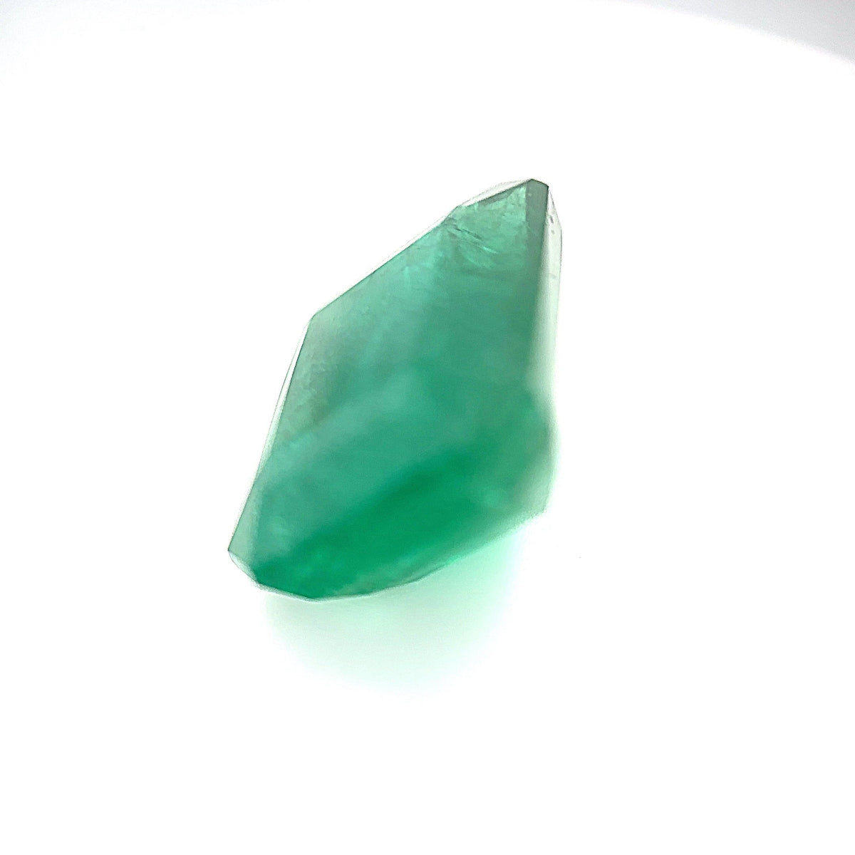 8.35ct Rectangle Shape Emerald, 12.7x11.2x7.3 EM01 Aurora Designer