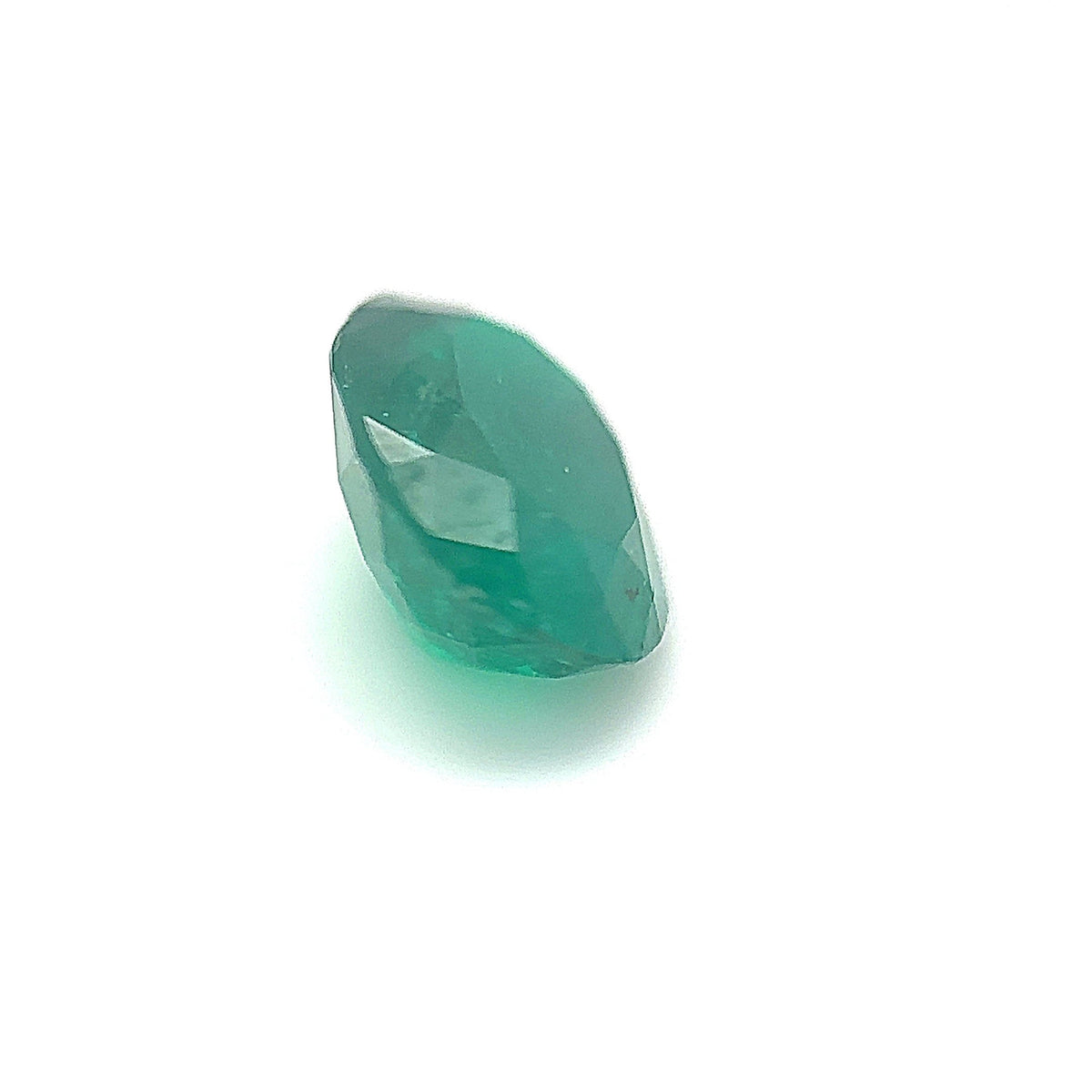 1.07ct Oval Shape Emerald, 7.6x6.0x3.9 EM07 Aurora Designer