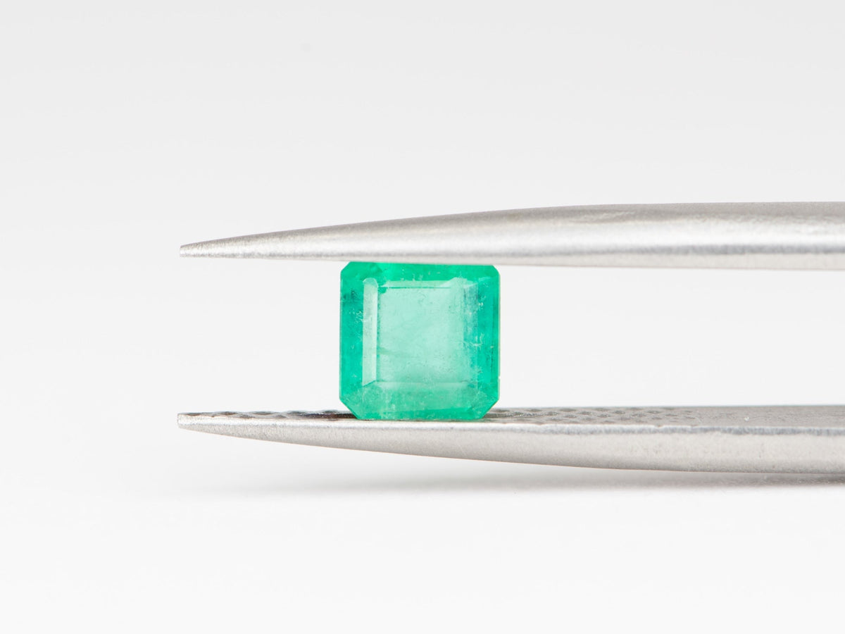 0.75ct Square Shape Emerald, 5.7x5.7x3.1 EM11 Aurora Designer