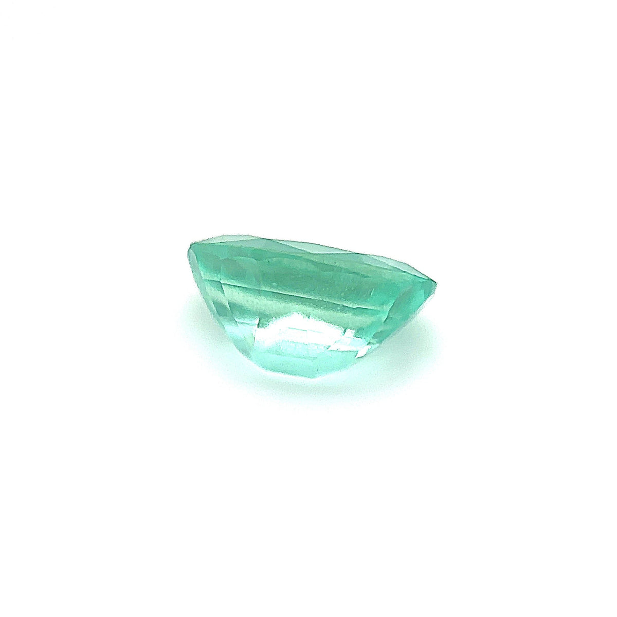 0.78ct Oval Shape Emerald, 7.0x5.1x3.5 EM13 Aurora Designer