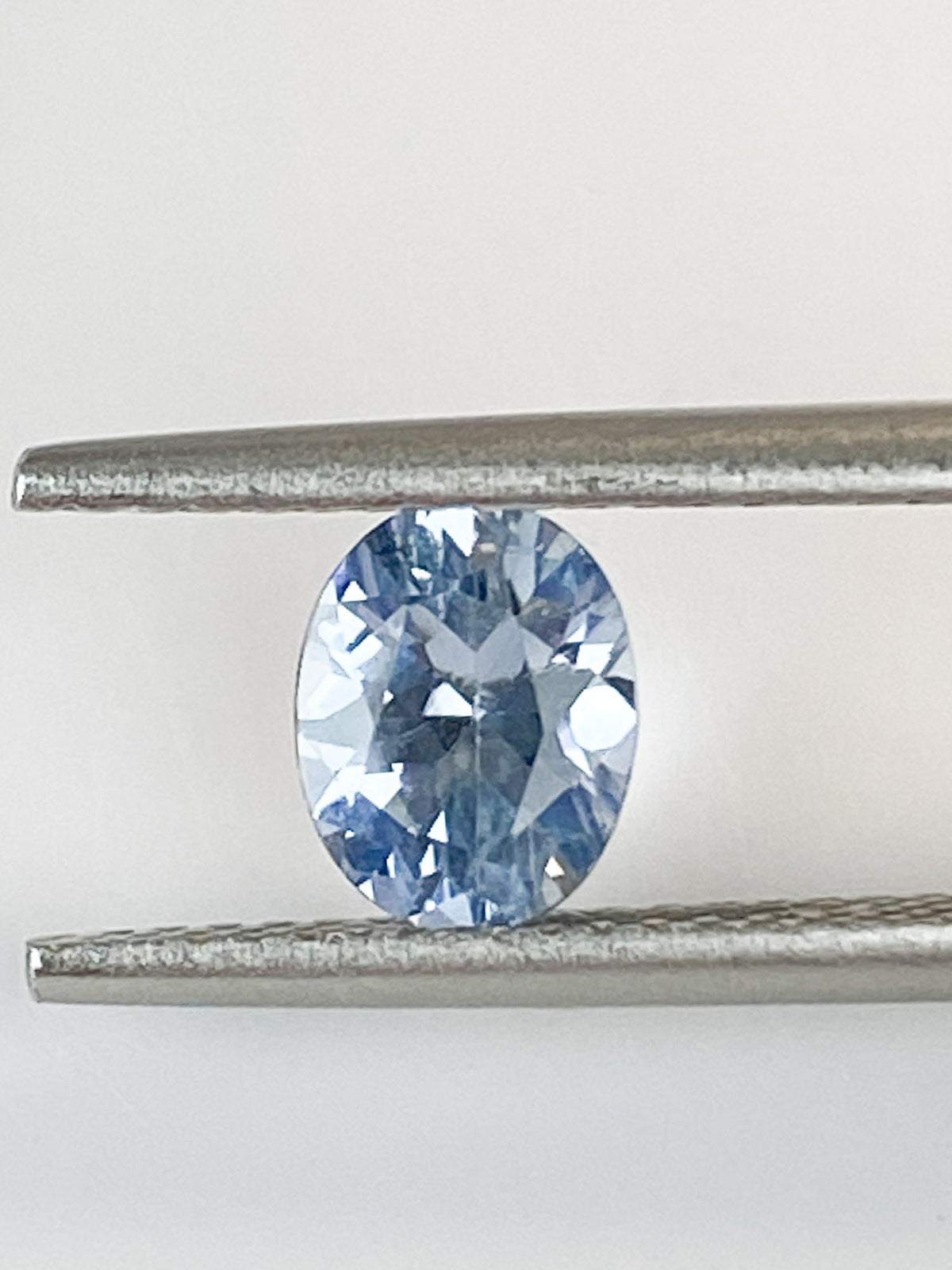 1.06ct Oval Shape Blue Sapphire, 7.0*5.5*3.7mm PS195 Aurora Designer