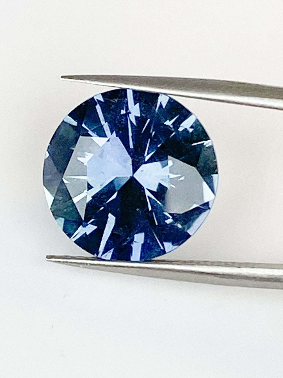 10.48ct Round Shape GIA-Certified Natural Sapphire 14.12-14.41*7.73mm PS578 Aurora Designer