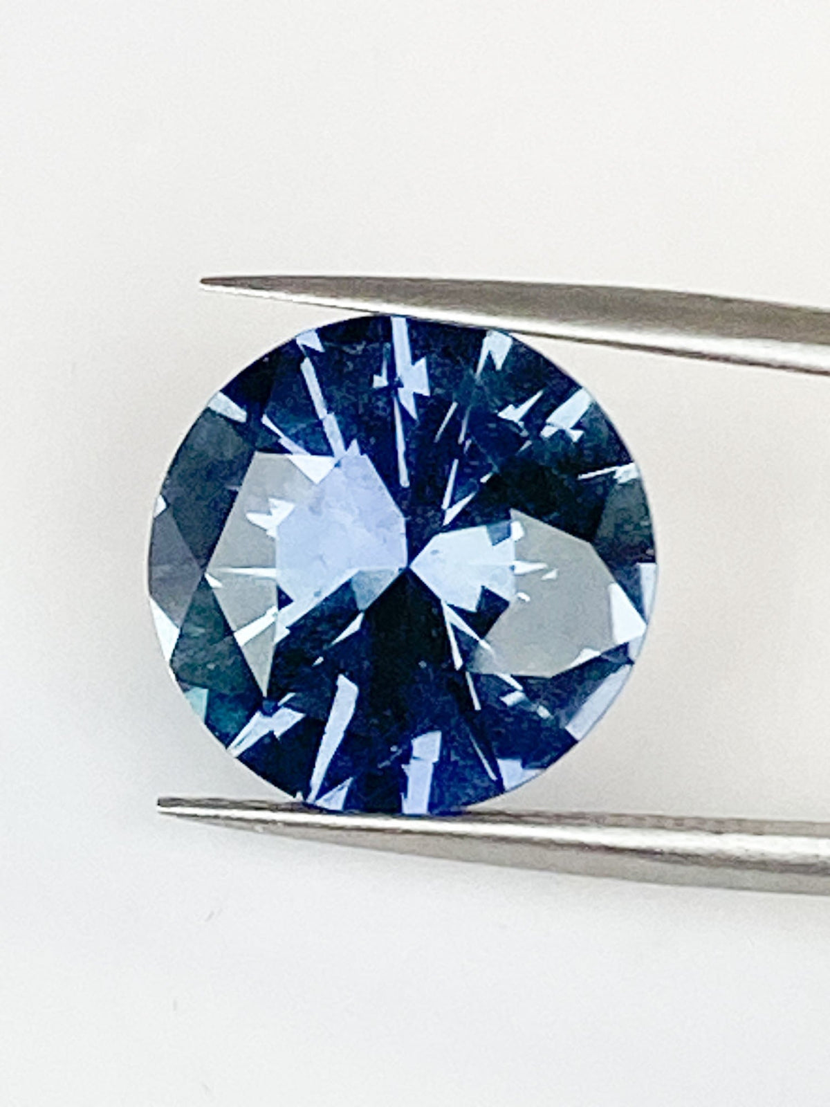 10.48ct Round Shape GIA-Certified Natural Sapphire 14.12-14.41*7.73mm PS578 Aurora Designer