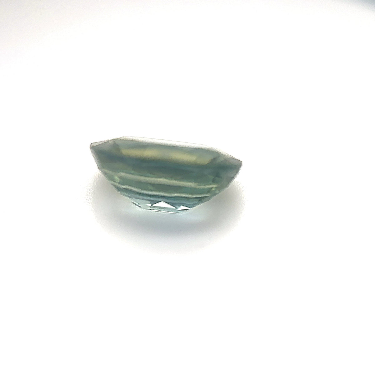 3.08ct Oval Shape Sapphire 9.7*7.6*4.5mm PS584 Aurora Designer