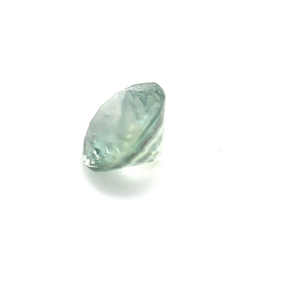 0.89ct Round Shape Montana Sapphire 5.4*4.2mm PS604 Aurora Designer