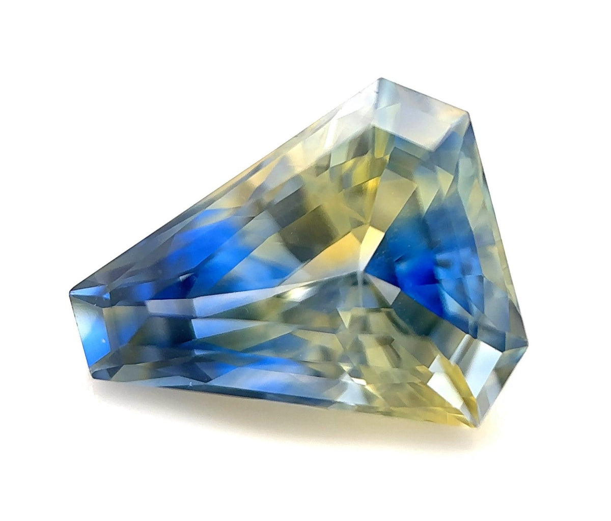 4.08ct Geometric Shape Sapphire 1.1*9.2*6.0mm PS635 Aurora Designer