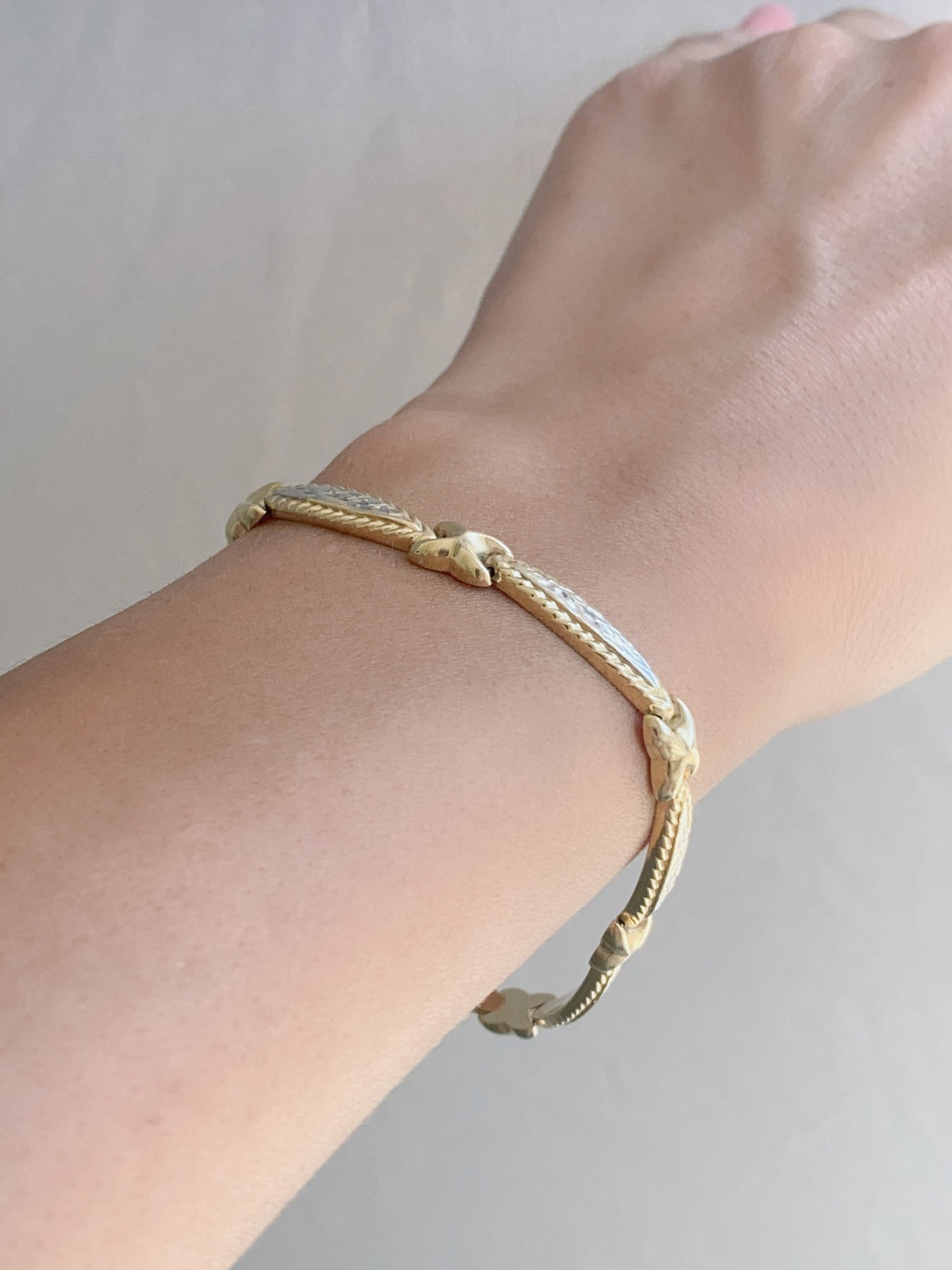 14K White and Yellow Gold Two-Tone Textured X-Bar Bracelet 7.5&quot; R2073 Aurora Designer