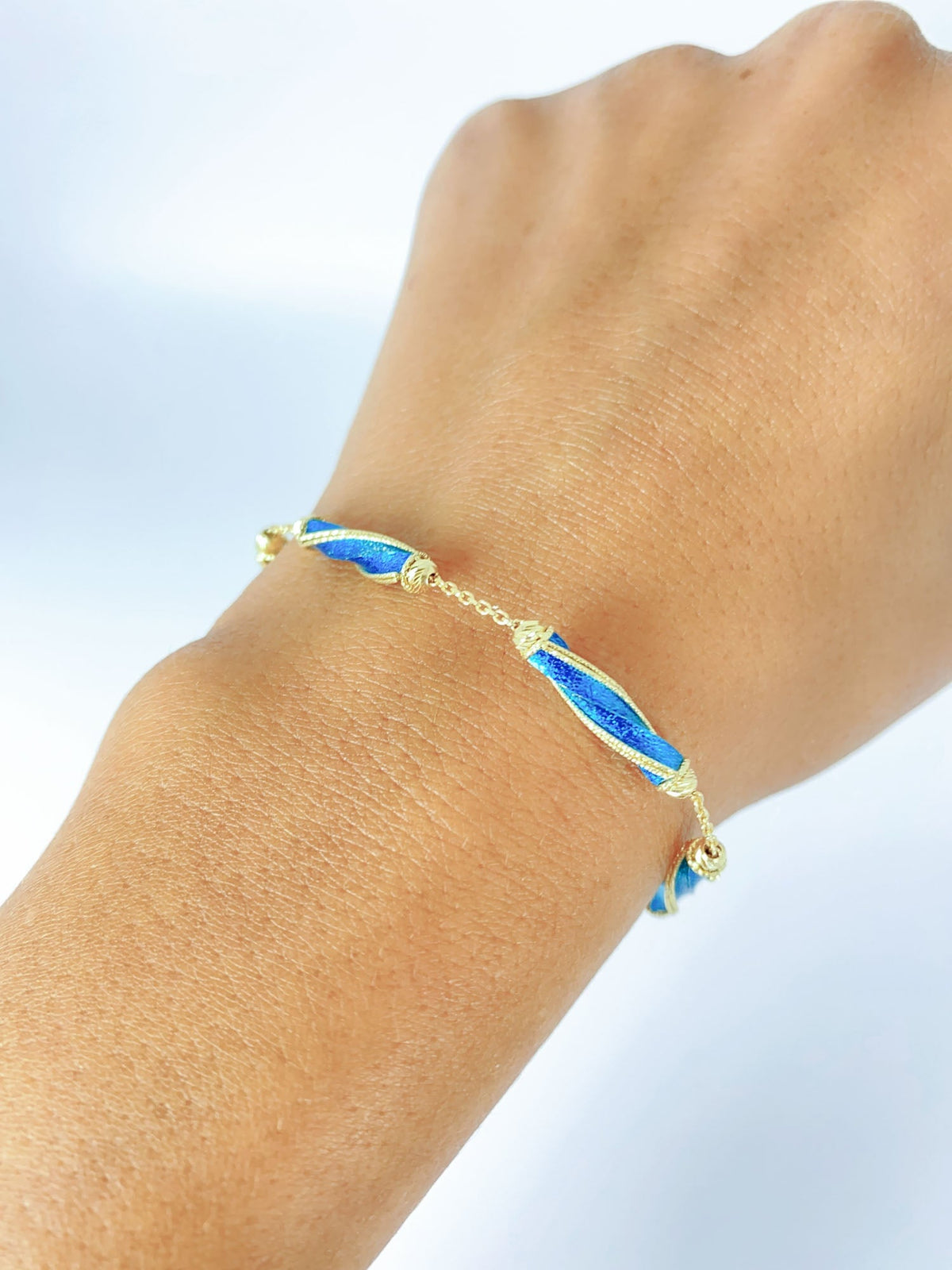 7&quot; 14K Gold Bracelet Diamond Cut and Bright Blue Enamel Spiral Links 4.57g R2083 Aurora Designer
