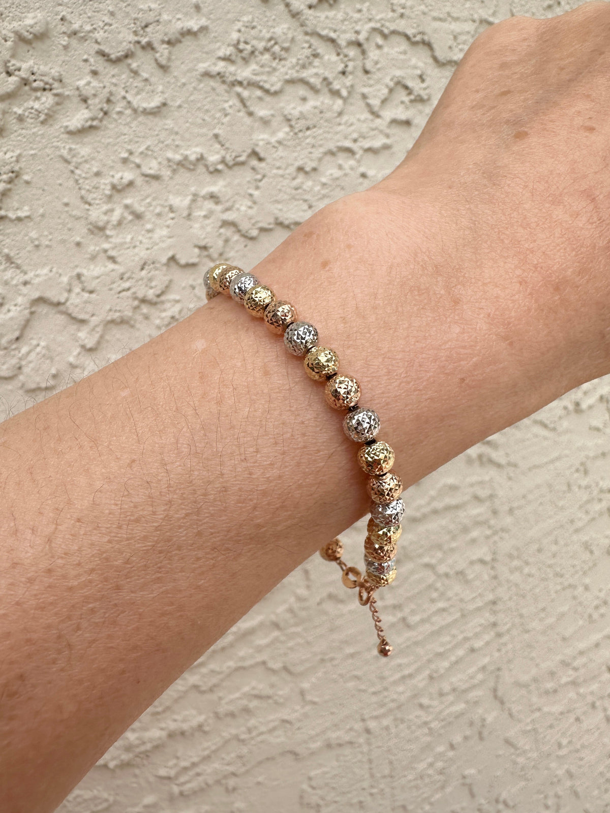 Solid 18K Gold Tri-Color Diamond Cut Sparkle Bead Bracelet 5mm 4.66g R2094 Aurora Designer