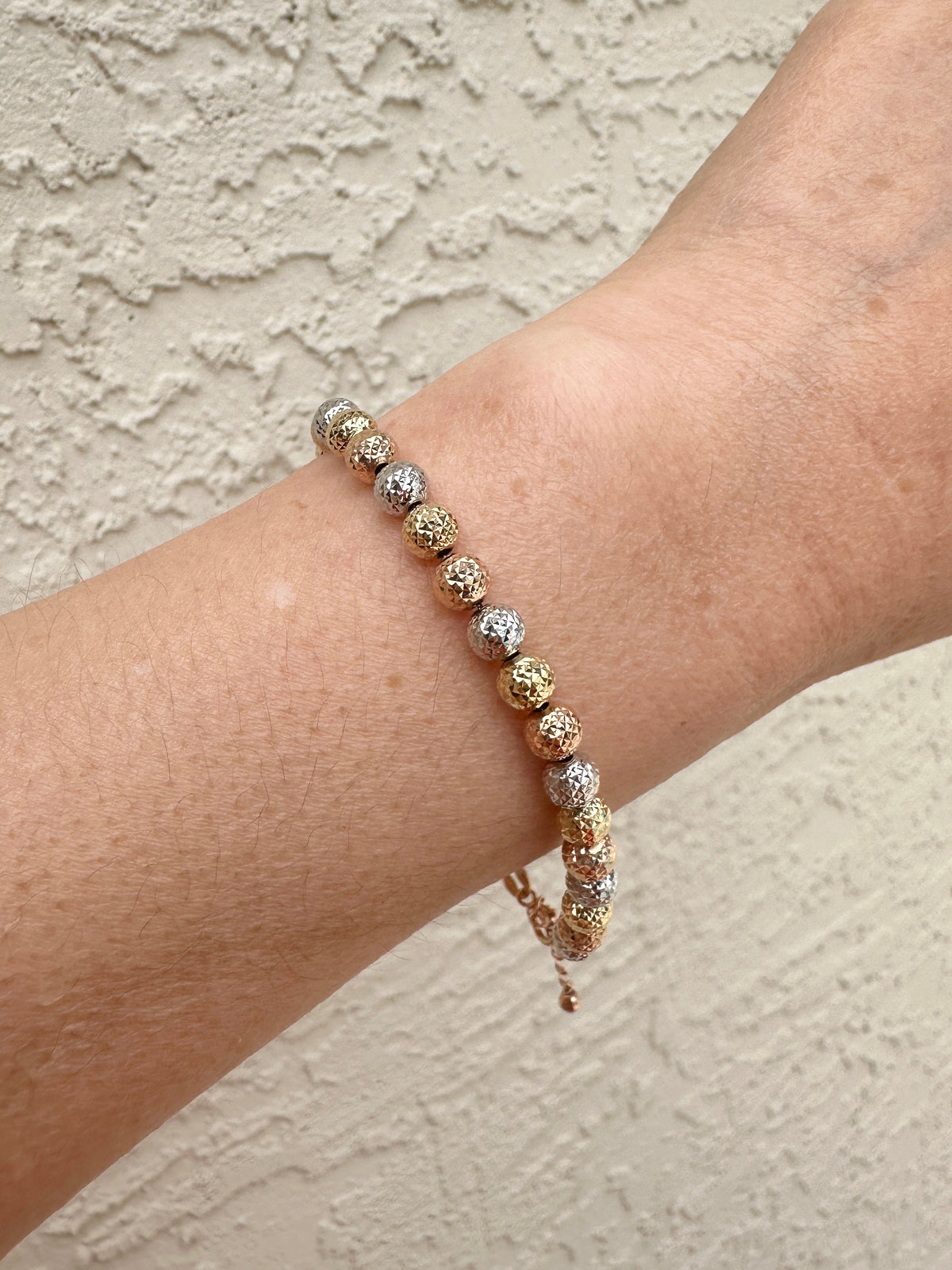Solid 18K Gold Tri-Color Diamond Cut Sparkle Bead Bracelet 5mm 4.66g R2094 Aurora Designer