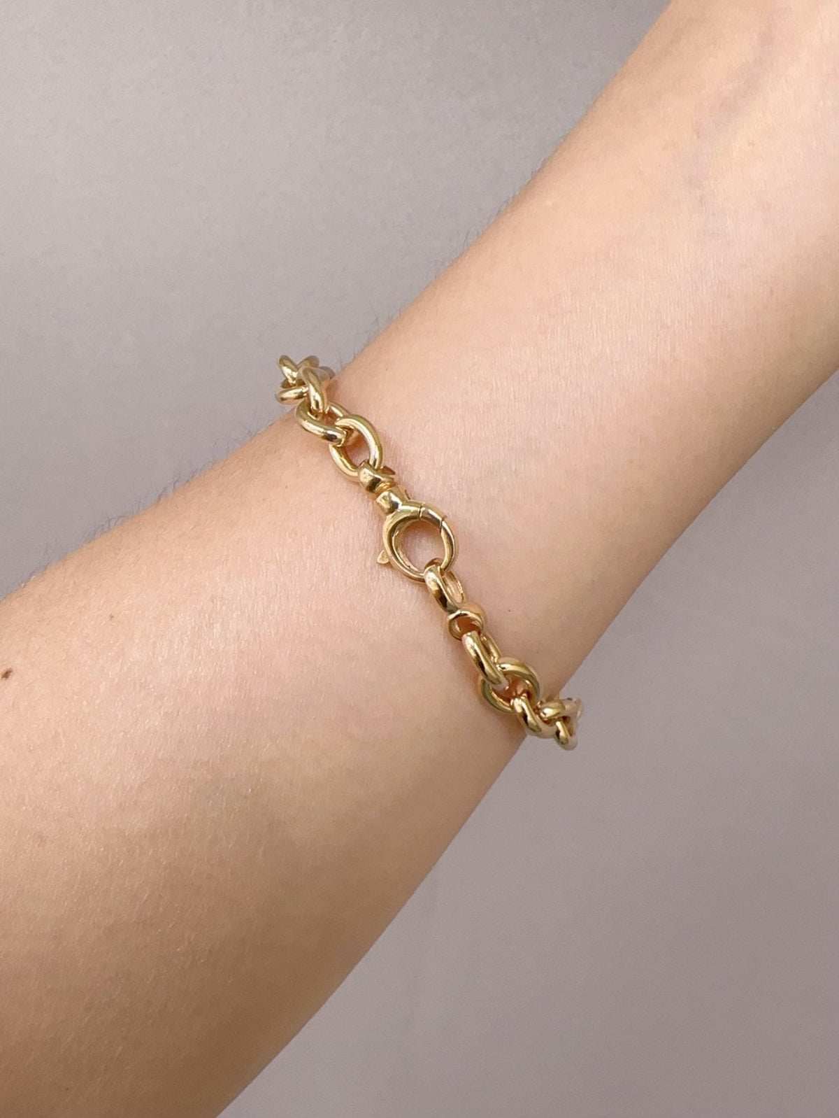 18K Gold Smooth Oval Link Bracelet 7" 8.81g R2109 Aurora Designer