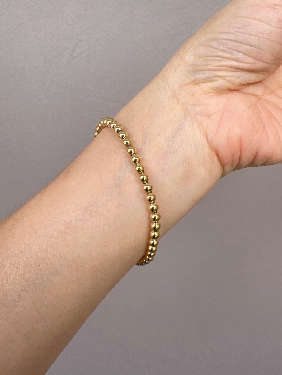 18K Gold 4mm Bead Stretchy Bracelet 7" 6.58g R2117 Aurora Designer