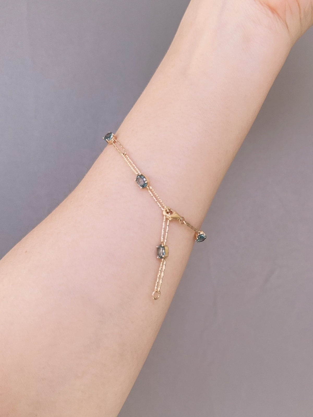 14K Gold Montana Sapphire Station Bracelet 8" Sparkly Paperclip Chain Links Adjustable R2130 Aurora Designer