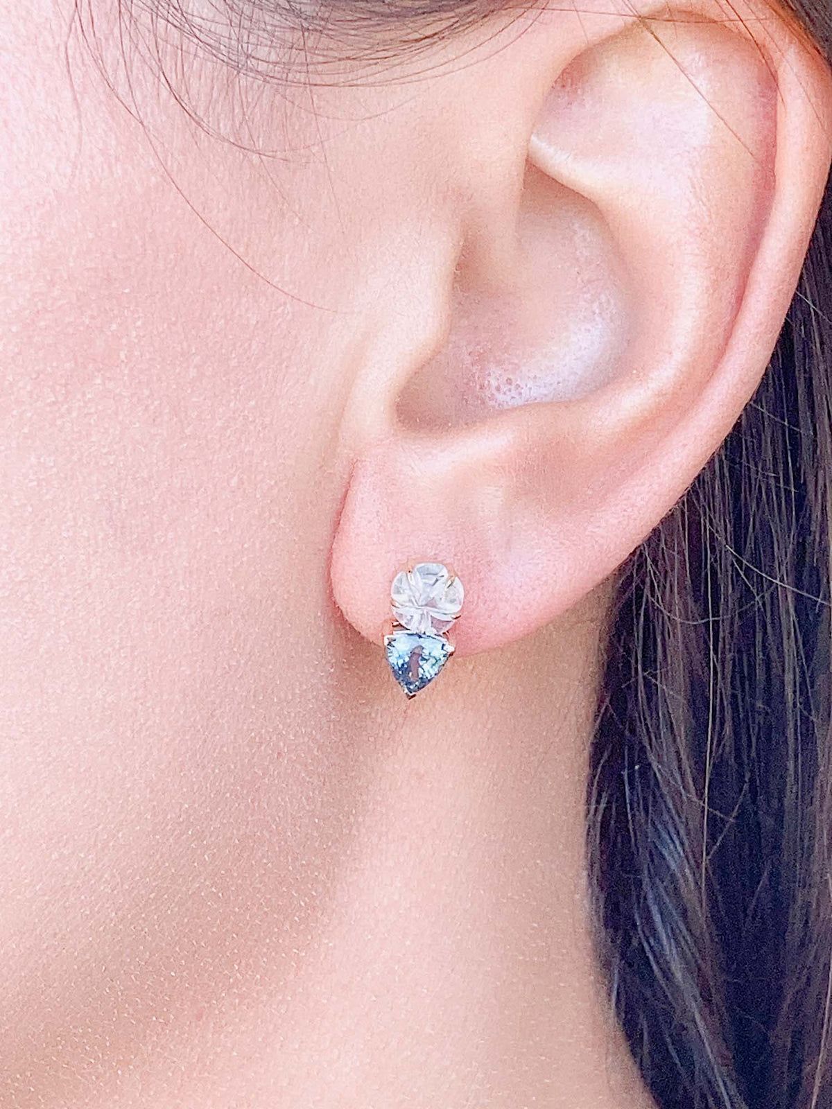 Aquamarine Carving and Teal Sapphire Earrings 14K Gold R3112 Aurora Designer