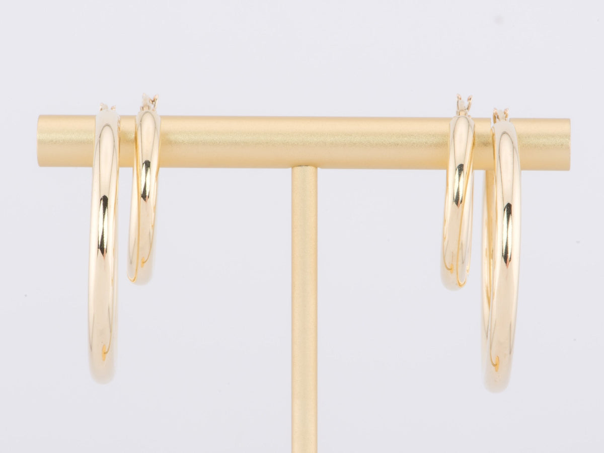 30mm Classic Gold Hoop Earrings 14K Gold R3165 Aurora Designer