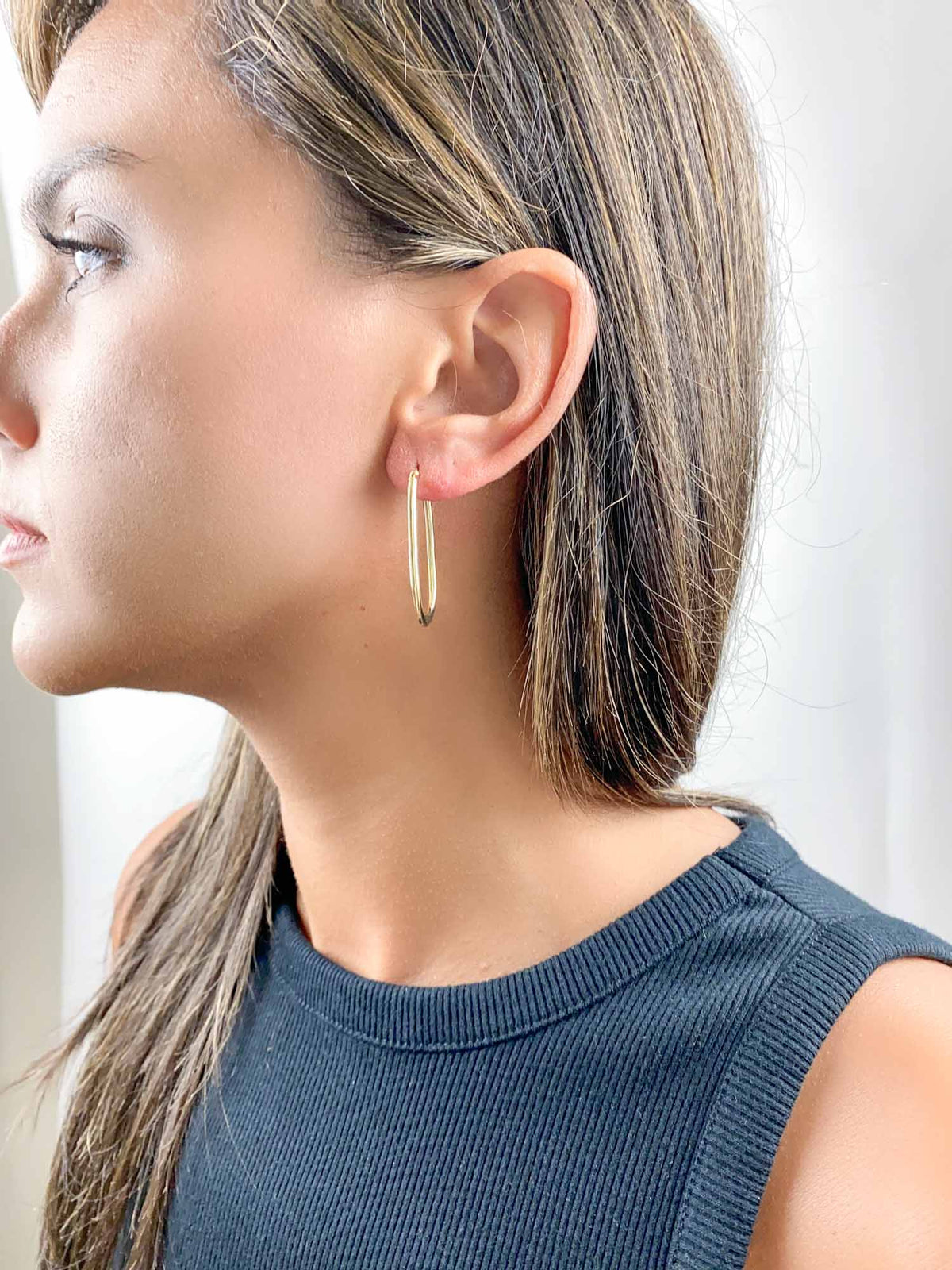 Long Rectangle Hoop Earrings 14K Gold R3170 Aurora Designer