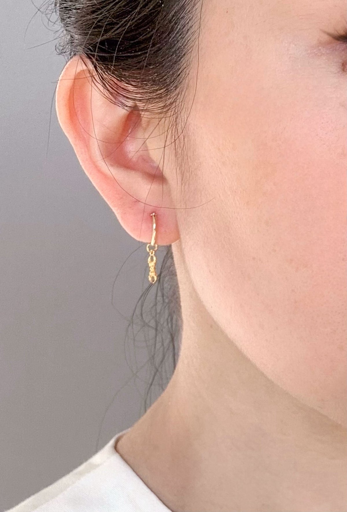 18K Gold Mini Vajra Ear Dangles Religious Artifact R3233 Aurora Designer