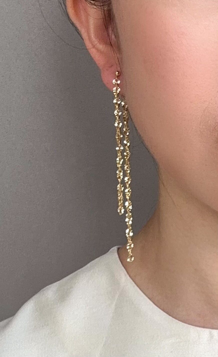 18K Gold 2.75" Fringe Earrings Diamond Cut Facet Specialty Chain R3238 Aurora Designer