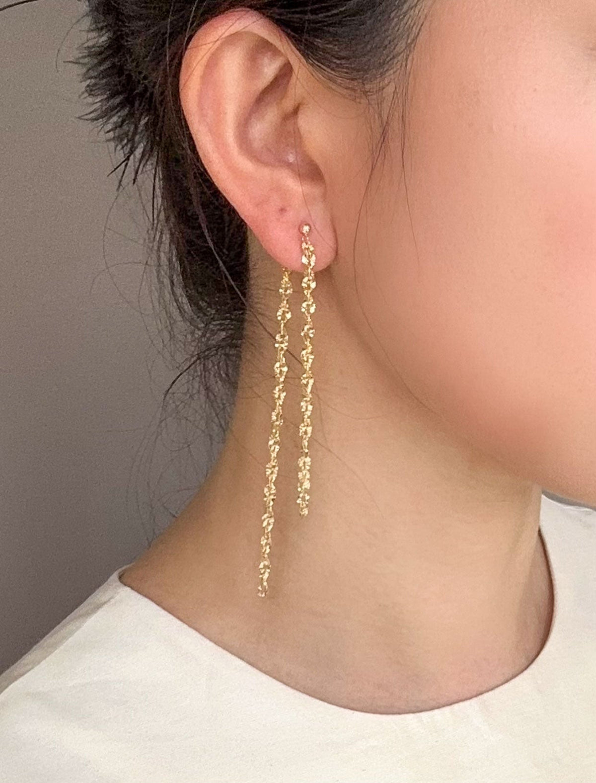 18K Gold 2.75" Fringe Earrings Diamond Cut Facet Specialty Chain R3238 Aurora Designer