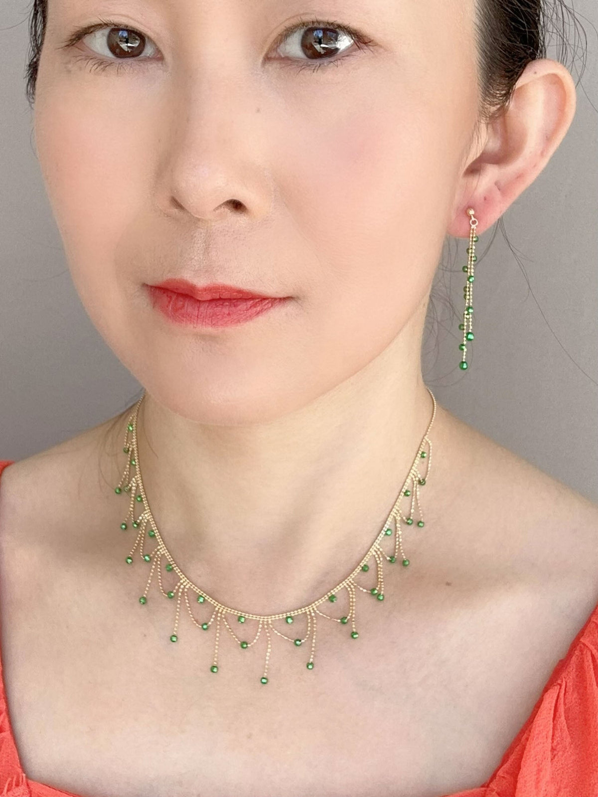 18K Gold Bright Green Bead Lace Necklace 5.44g R4637 Aurora Designer