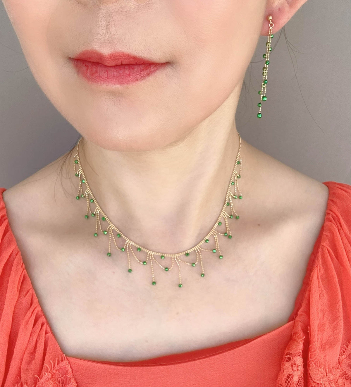 18K Gold Bright Green Bead Lace Necklace 5.44g R4637 Aurora Designer