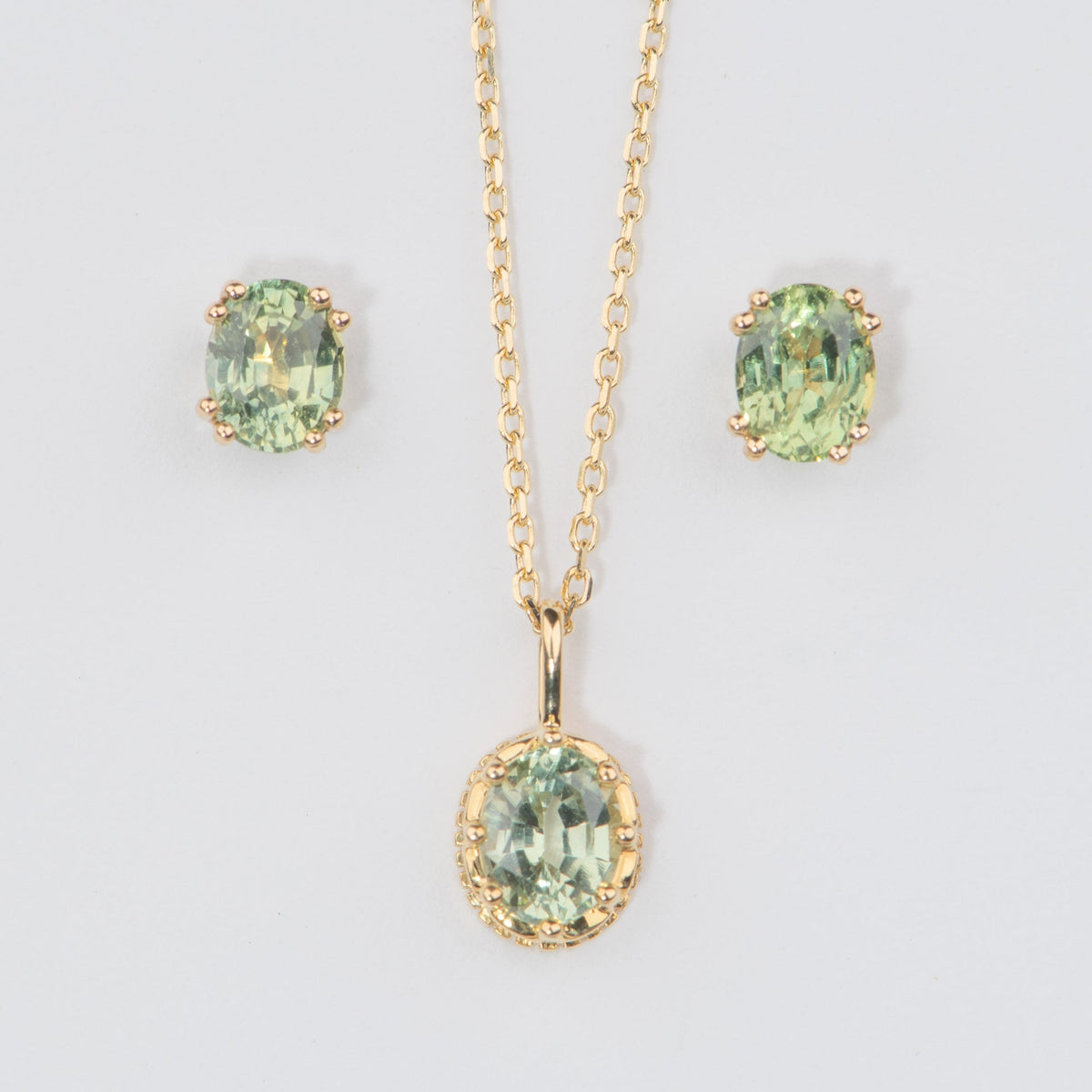 Solid 14K Gold Montana Sapphire Earrings and Necklace Pendant Set Aurora Designer