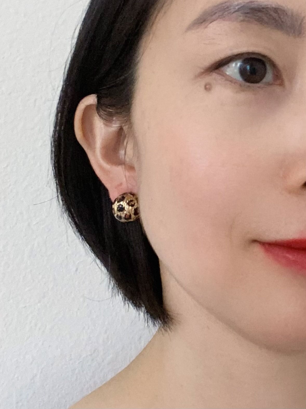 Real 18K Gold Leopard Print Enamel Pattern Earrings R3270 Aurora Designer