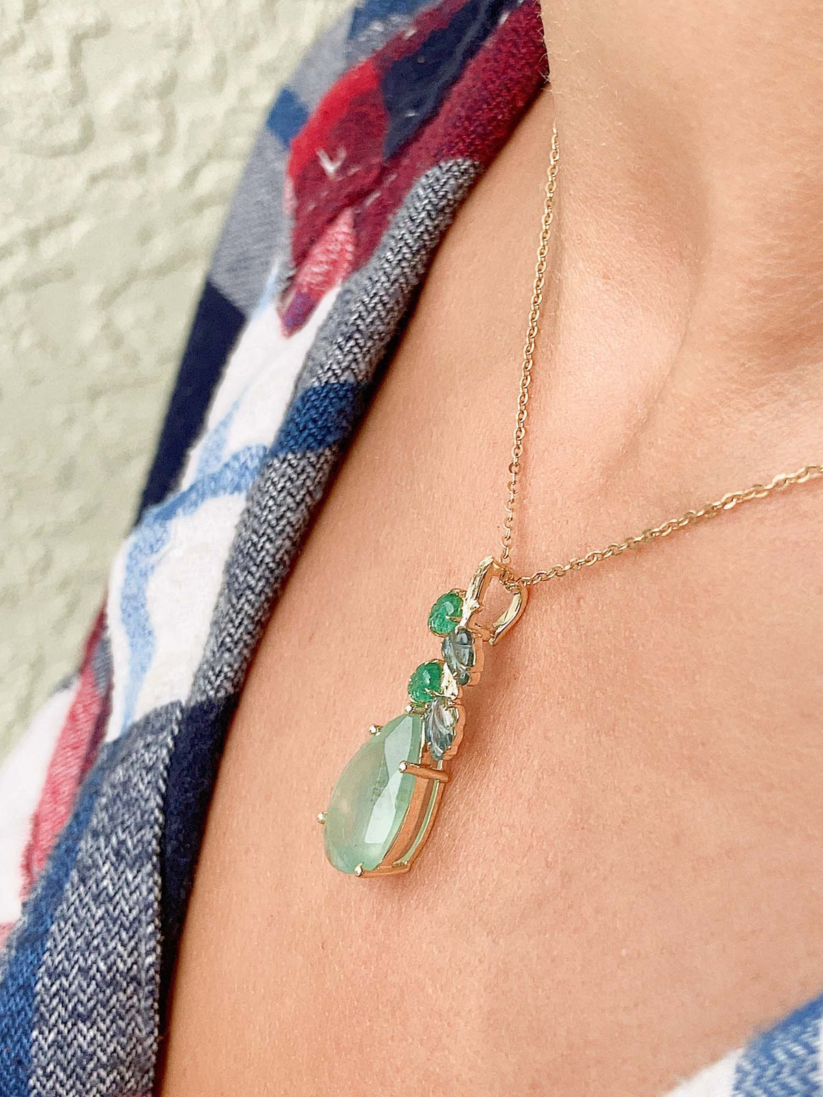 Nature-Inspired Aquaprase and Carved Emerald Sapphire Leaf Pendant 9K Gold R4415 Aurora Designer
