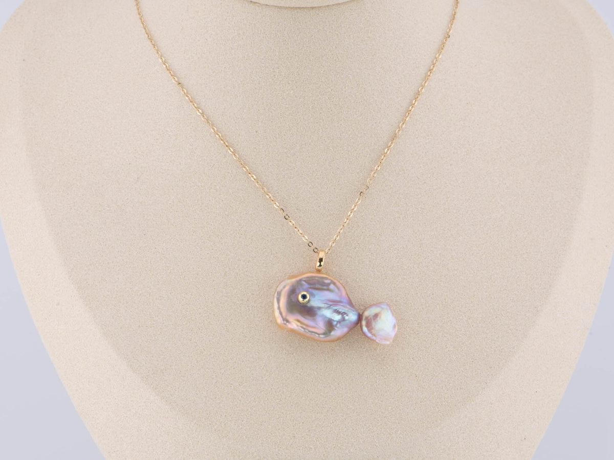 Natural Iridescent Pearl Fish Pendant Charm with 18K Gold Bail R4446 Aurora Designer