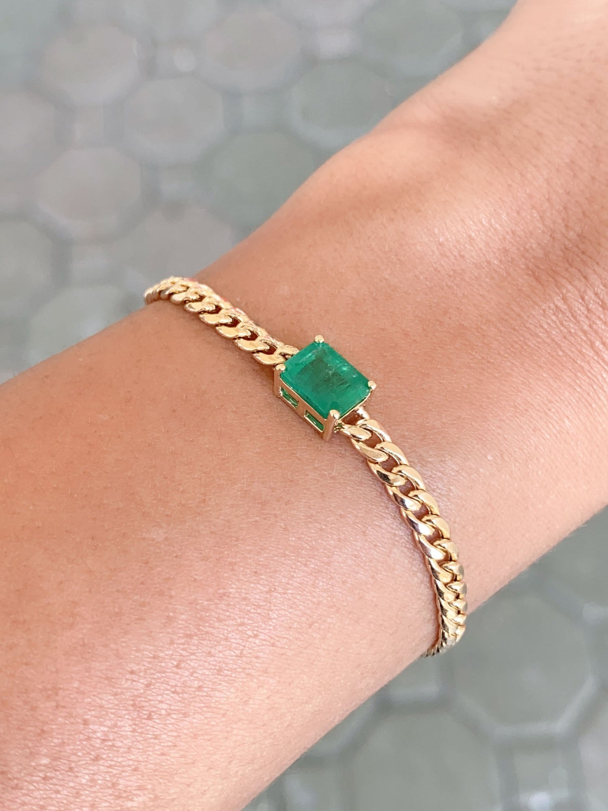 1.7ct Zambian Emerald Bracelet on Miami Cuban Chain 14K Gold R4472 Aurora Designer