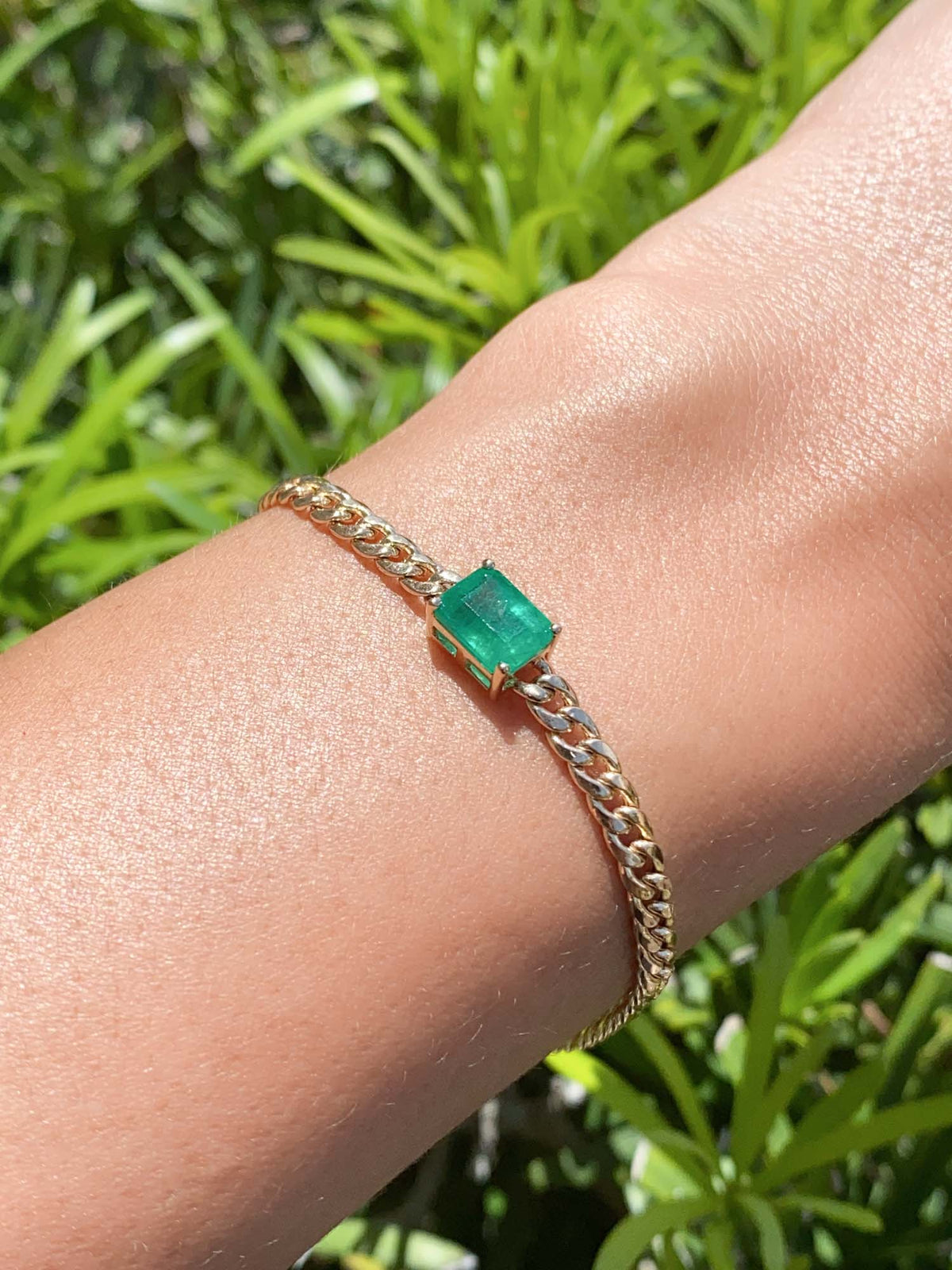 1.7ct Zambian Emerald Bracelet on Miami Cuban Chain 14K Gold R4472 Aurora Designer