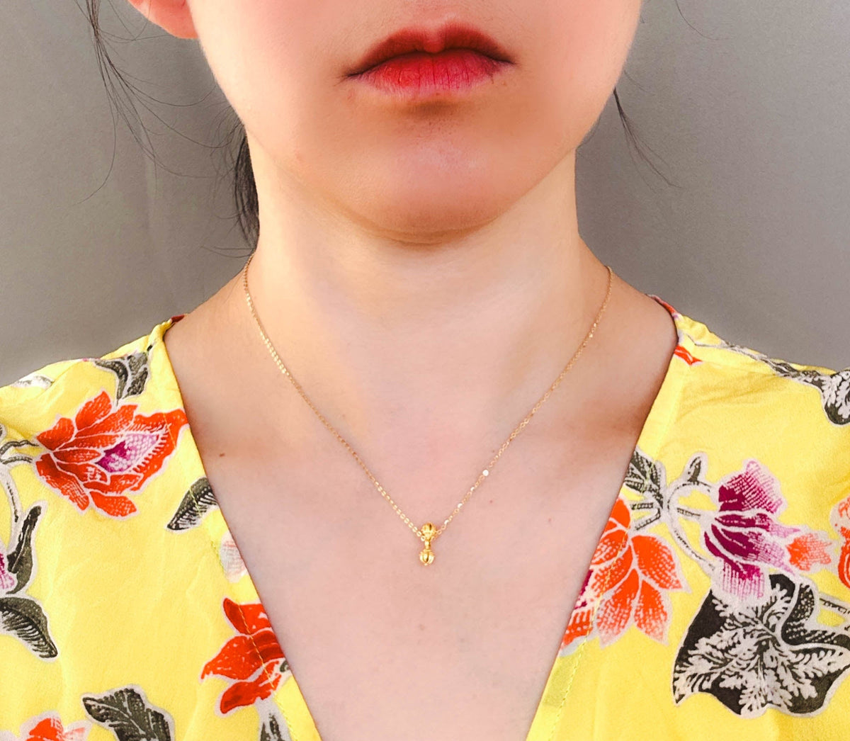 18K Gold Mini Vajra Charm Pendant with Red Ruby R4525 Aurora Designer