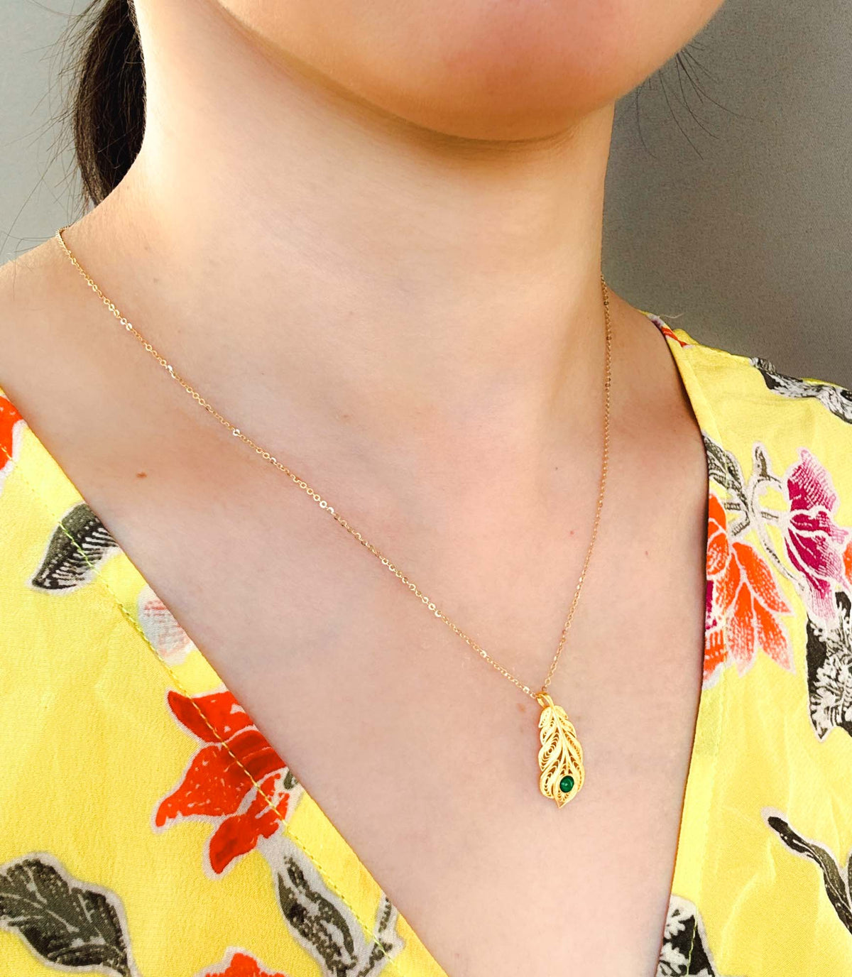 18K Gold Light Weight Feather Pendant Charm with Jade Ear Dangle R4529 Aurora Designer