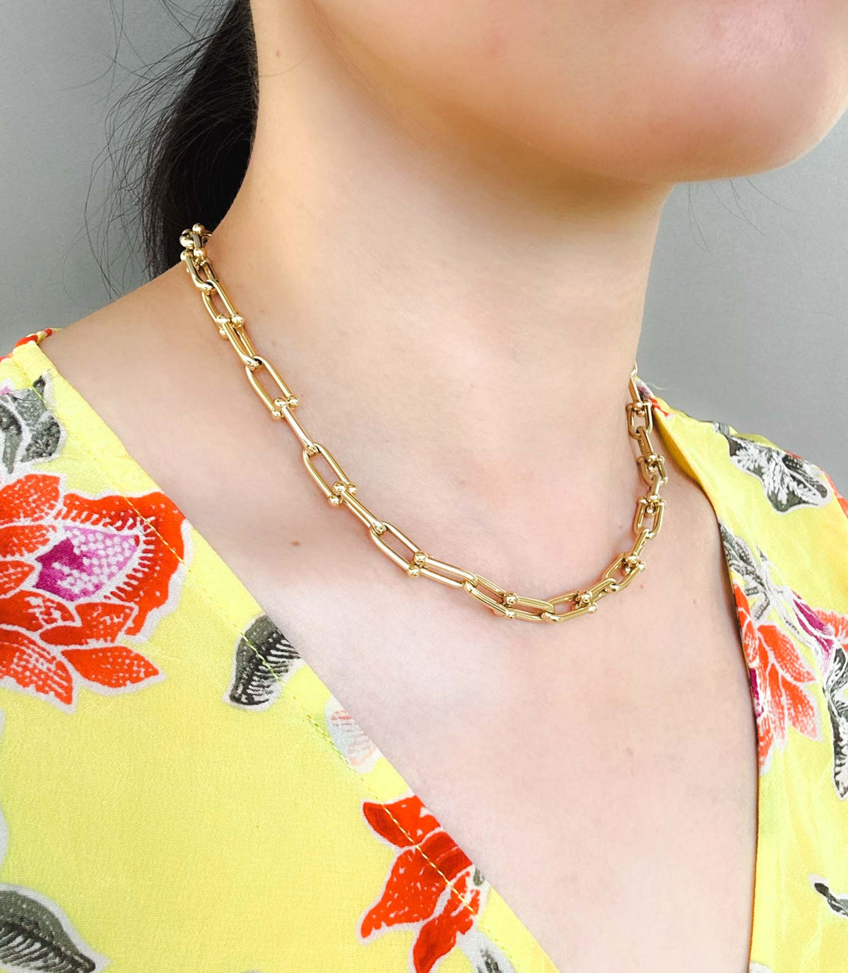 18K Gold Horseshoe Link Hardwear Style Necklace 20.2g R4532 Aurora Designer