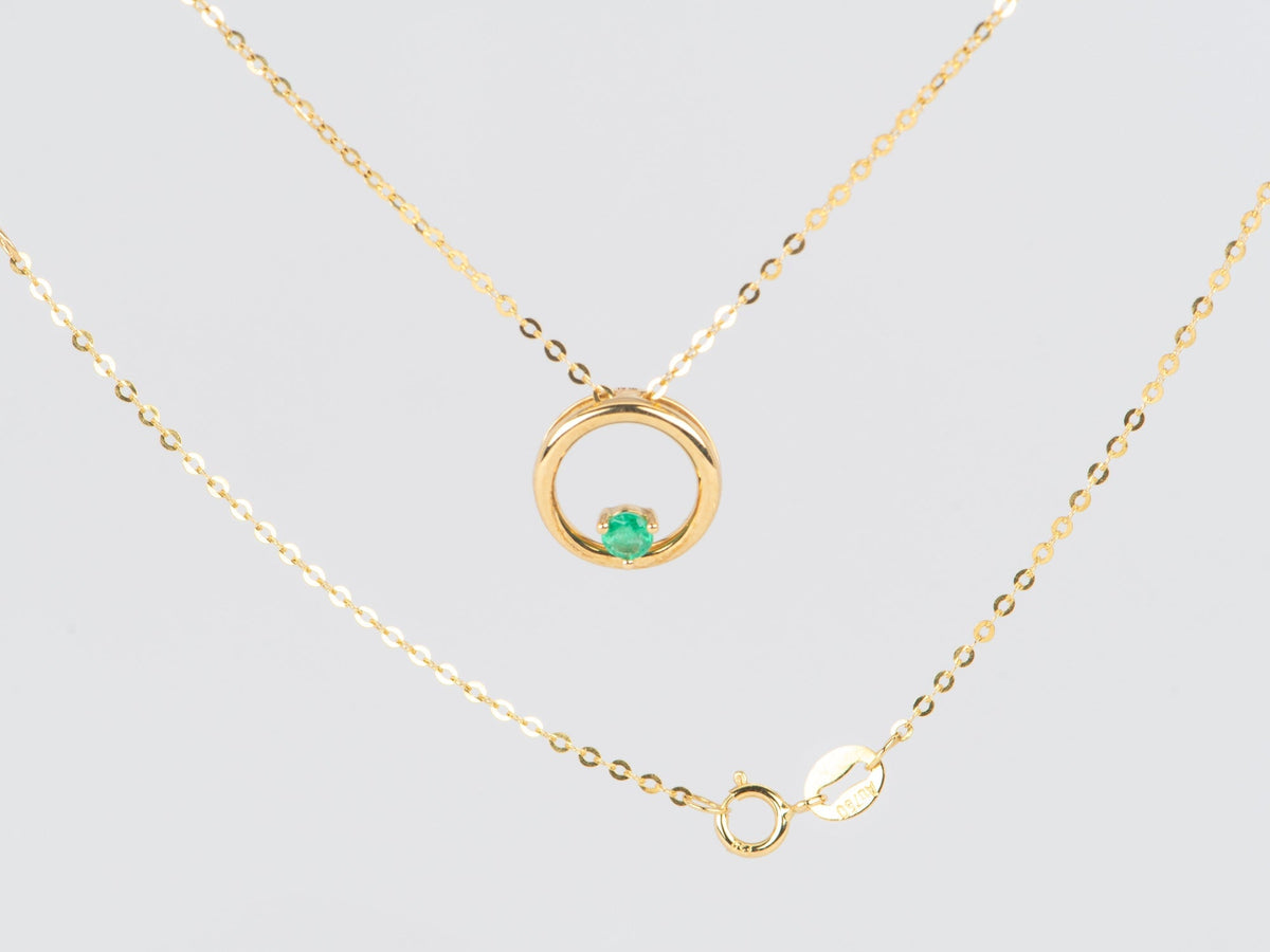 18K Gold Necklace with Emerald Circle Pendant R4535 Closeout