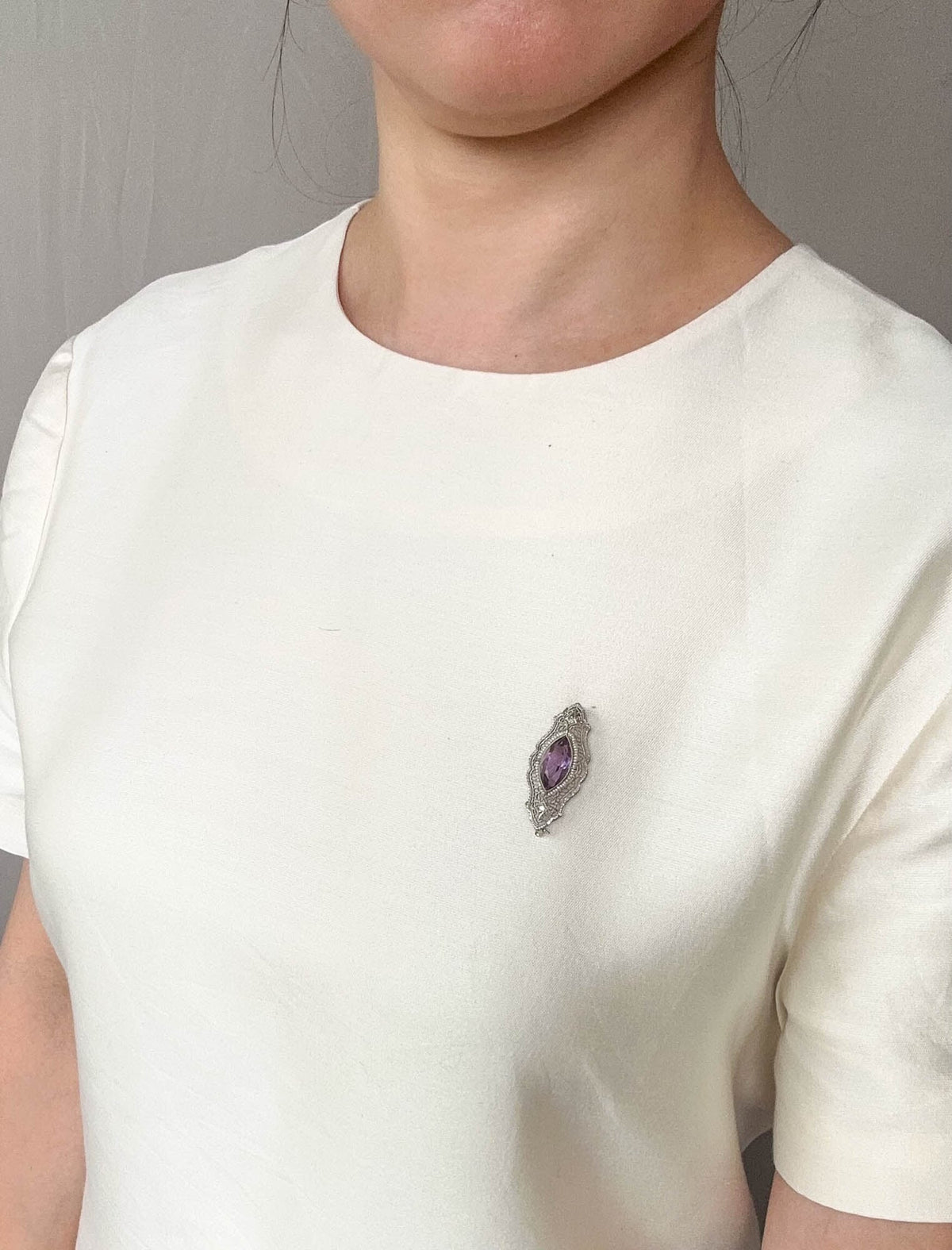 Vintage 14K White Gold Filigree Brooch Amethyst Diamond Seed Pearls 1.5&quot; 3.66g R4573 Aurora Designer