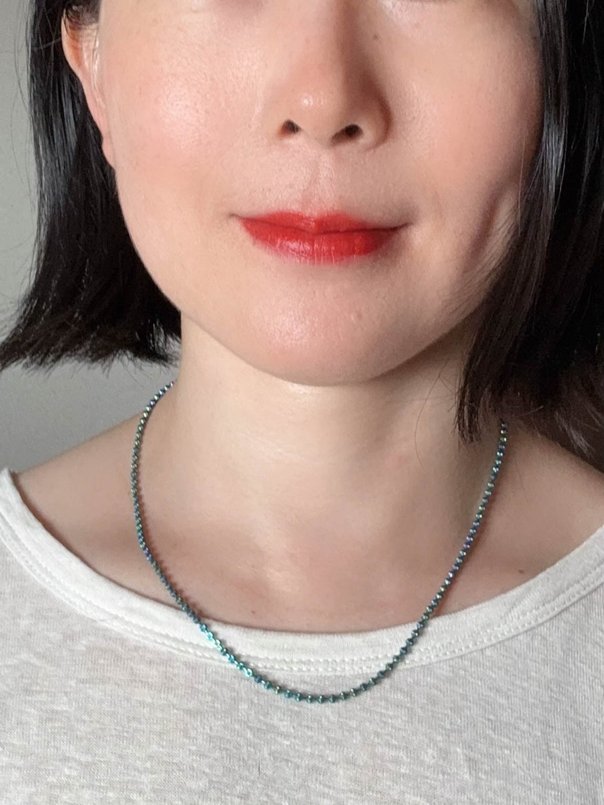 18K Gold Iridescent Rainbow Bead Necklace 6g+ 17.75" Double Clasp R4598 Aurora Designer