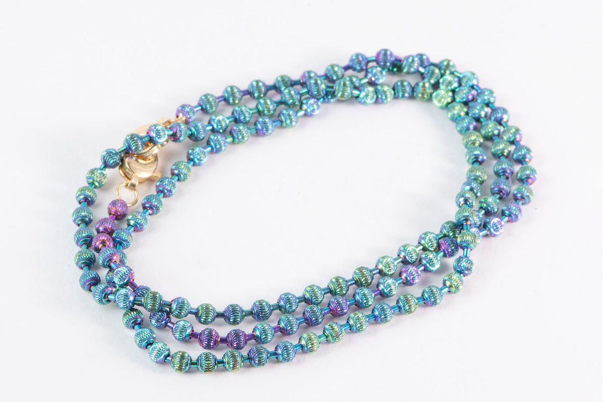 18K Gold Iridescent Rainbow Bead Necklace 6g+ 17.75" Double Clasp R4598 Aurora Designer
