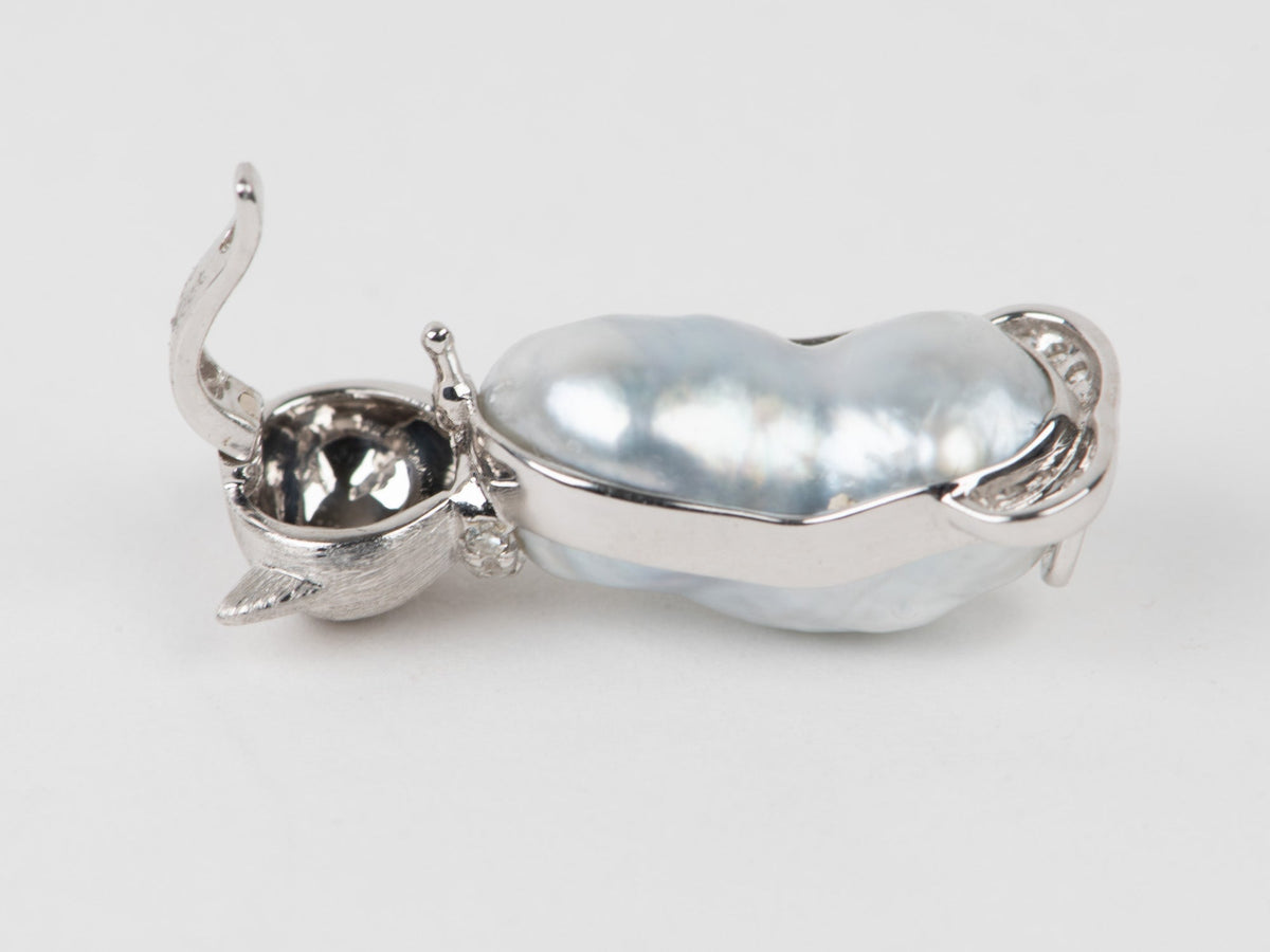 18K White Gold South Sea Keshi Pearl Cat Pendant with Diamond Accent R4604 Aurora Designer