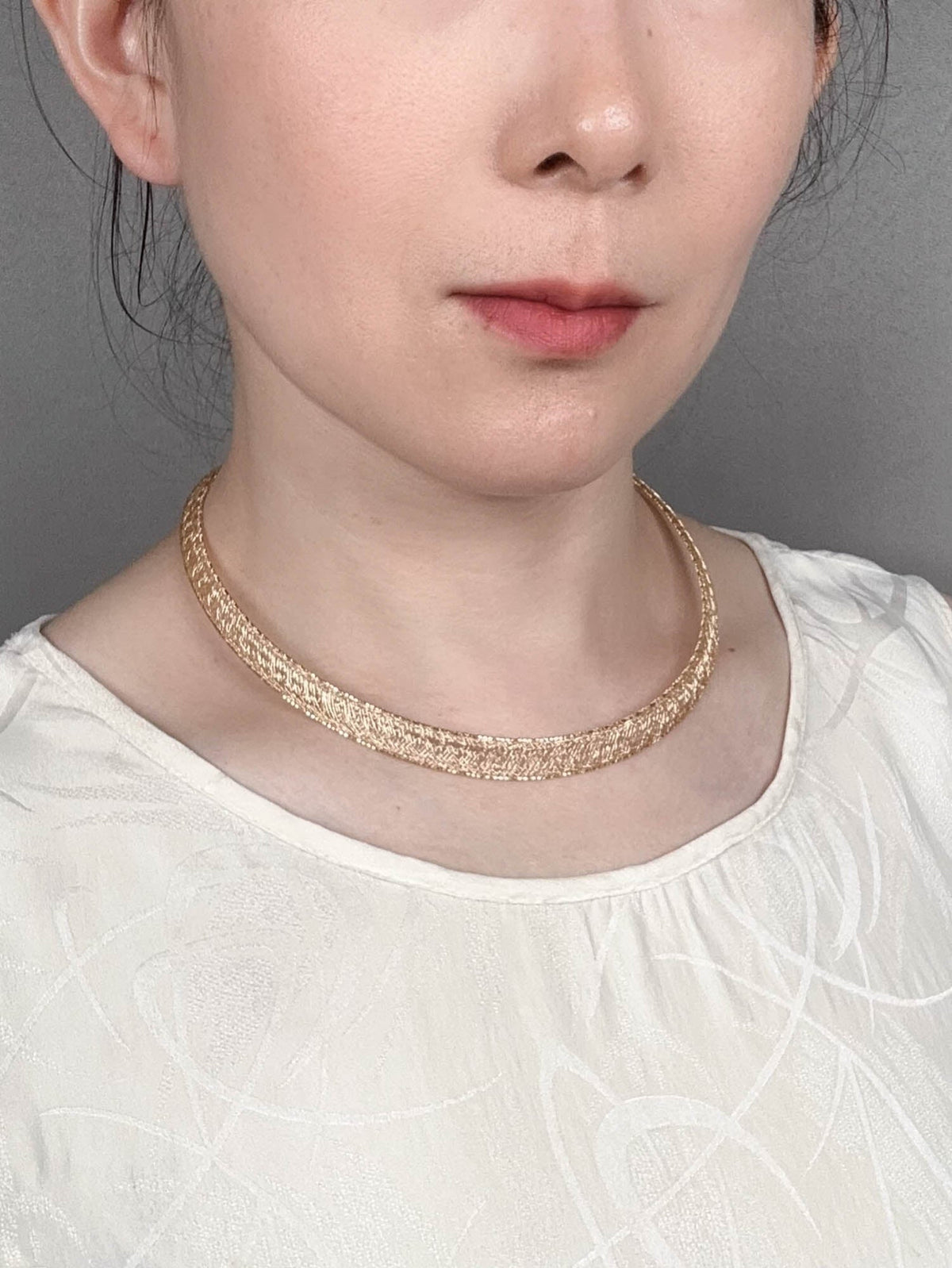 18K Gold Sparkly Thin Gold Wire Weave Choker Necklace 8.64g R4613 Aurora Designer