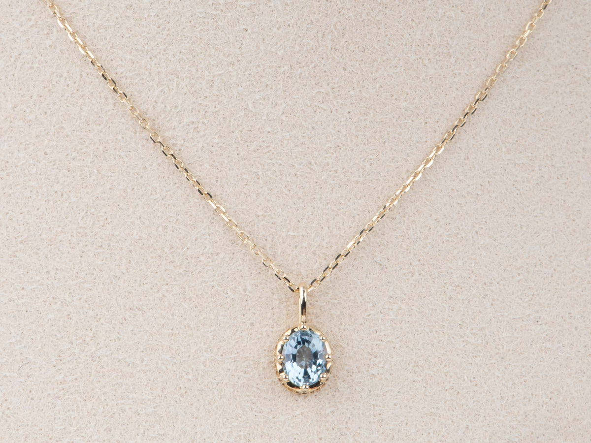 Montana Sapphire Vintage Lace Edge Pendant Necklace 14K Gold with Chain R4635 Aurora Designer